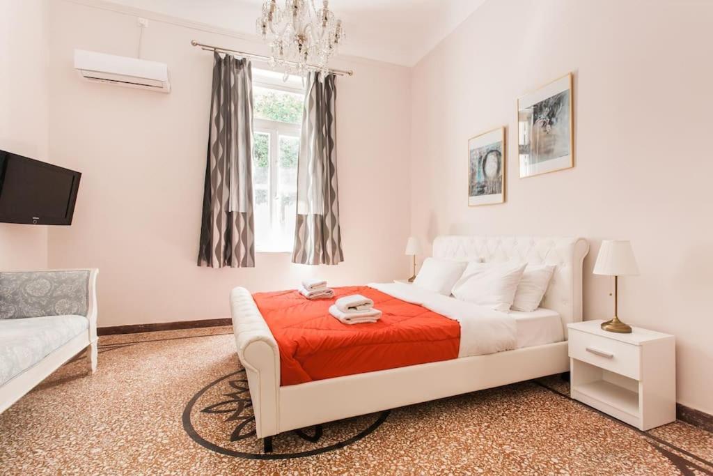 Splendid Full 5Bdr/3Bath/2Kitchens Mansion In Ath Appartement Athene Buitenkant foto